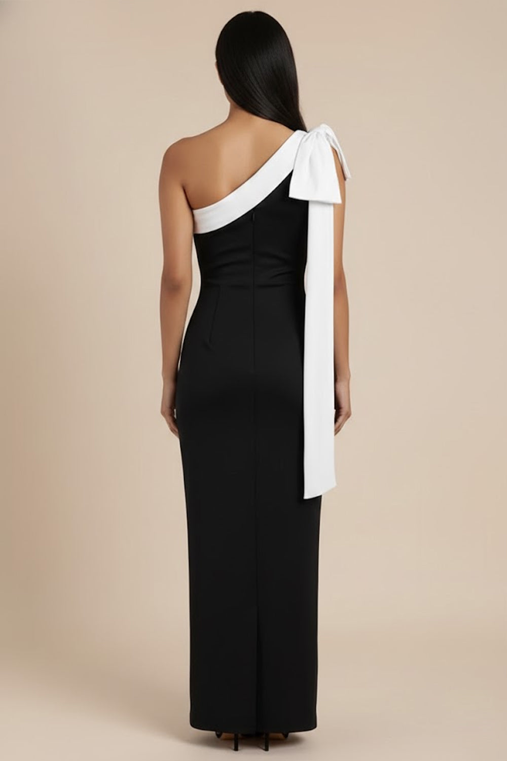 Noir Élan One-Shoulder Gown - 105229